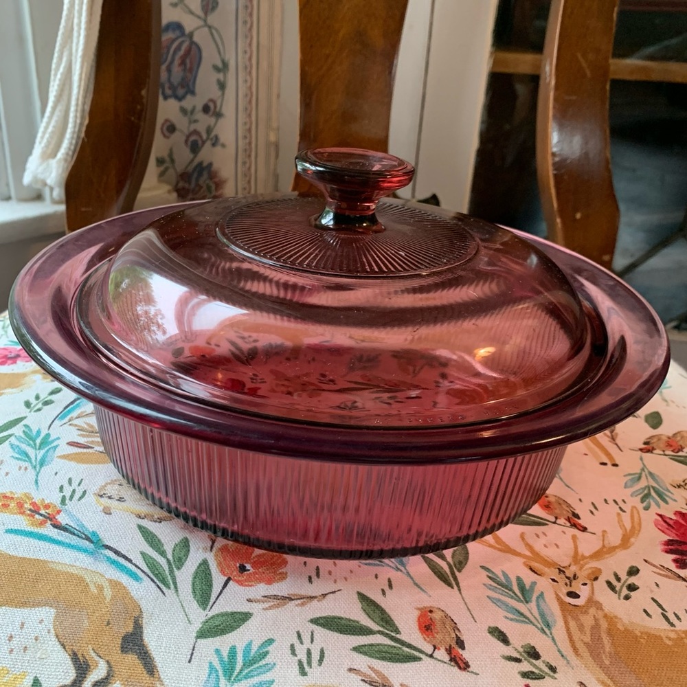 Retro Cranberry Glass Baking Dish With Lid